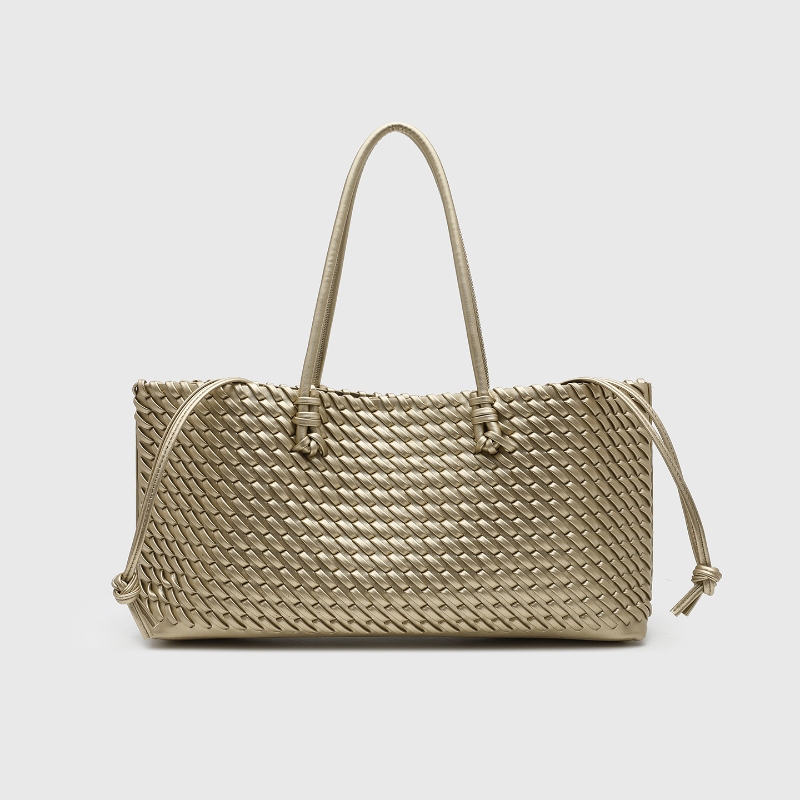 Leatherwork Bag - حقيبة يد فاخرة من الجلد الصناعي