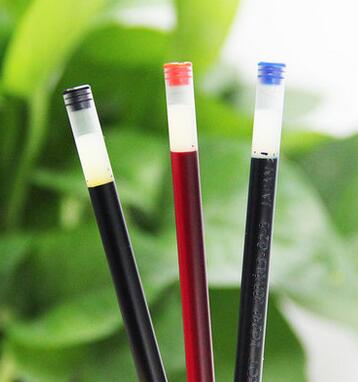 الطيار هلام القلم الملء مكتبية - مراجعة Pilot Pen G2 وسعره