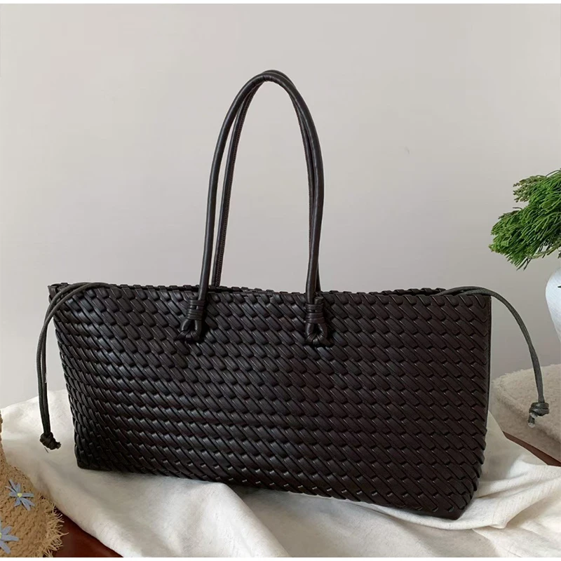 حقيبة يد فاخرة من الجلد الصناع - مراجعة Leatherwork Bag وسعره