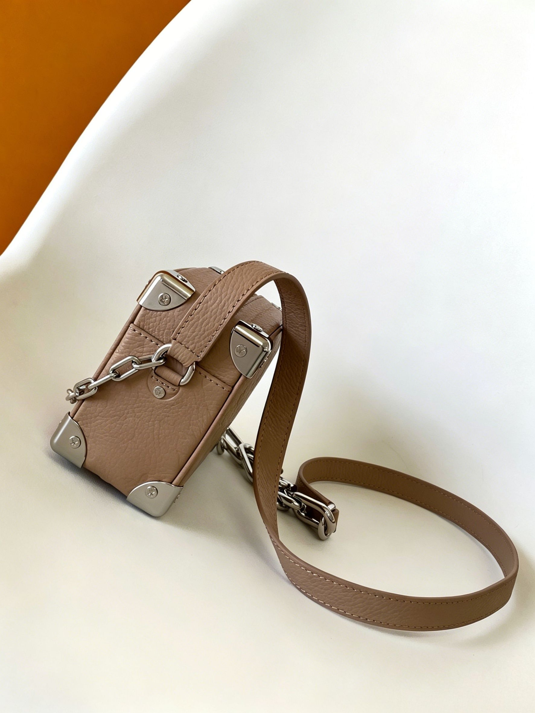 حقيبة يد عصرية متعددة الاستخدا - مراجعة Leatherworking Items وسعره