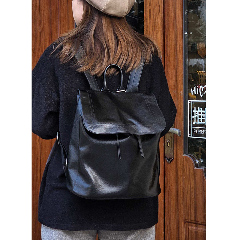 حقيبة ظهر نسائية من جلد البقر  - مراجعة Leather Work Rucksack وسعره